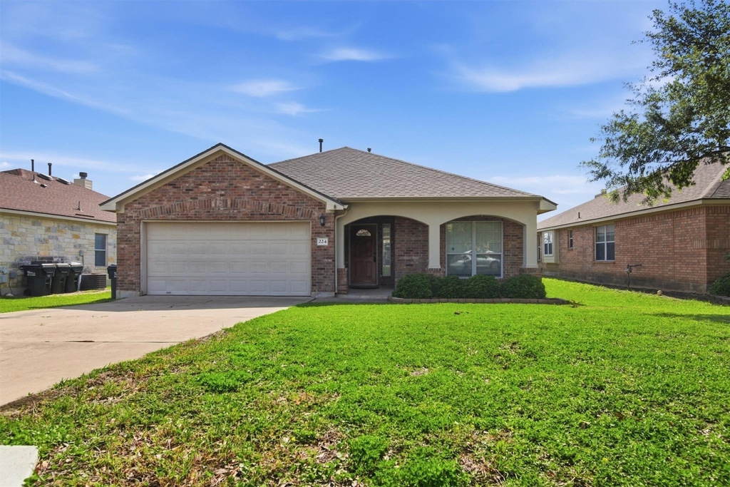 224 Poplarwood Dr - Photo 0