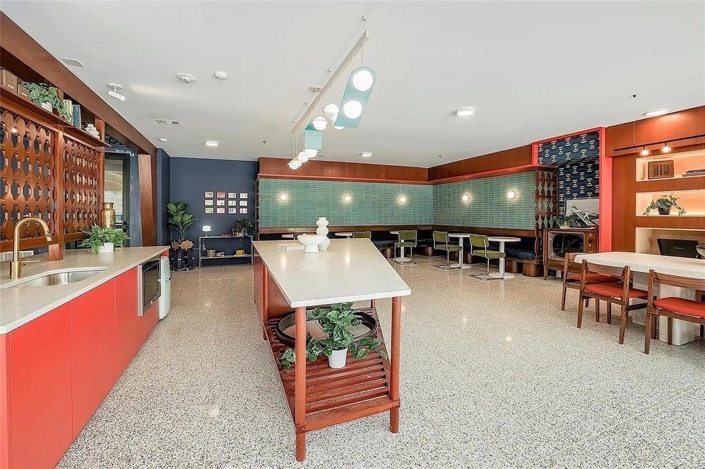 1701 Simond Ave - Photo 30