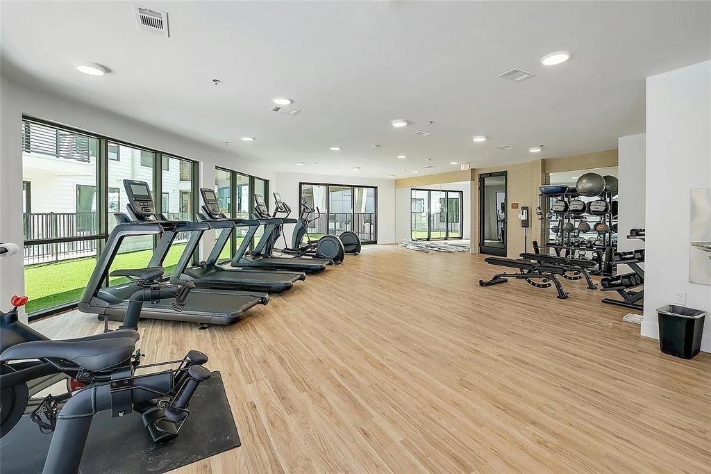 1701 Simond Ave - Photo 20