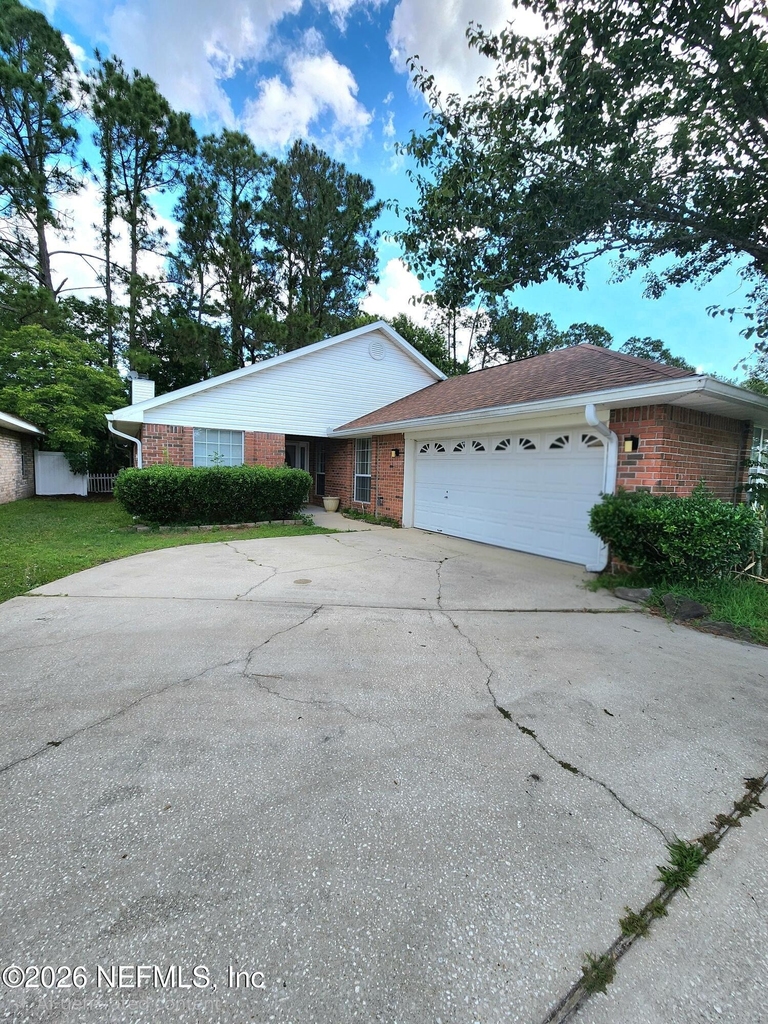 7485 Cliff Cottage Drive - Photo 0
