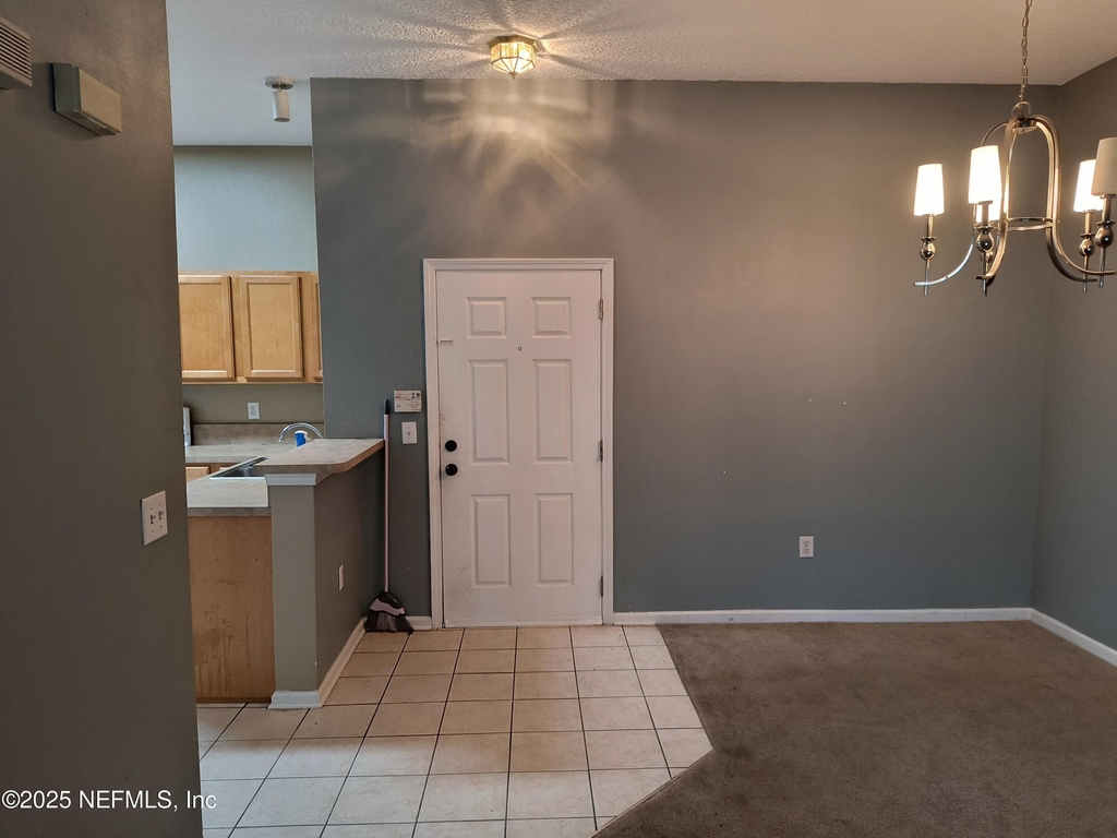6112 Maggies Circle - Photo 4