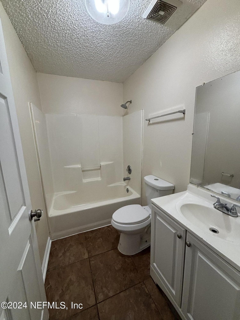 420 Sunshine Street - Photo 8