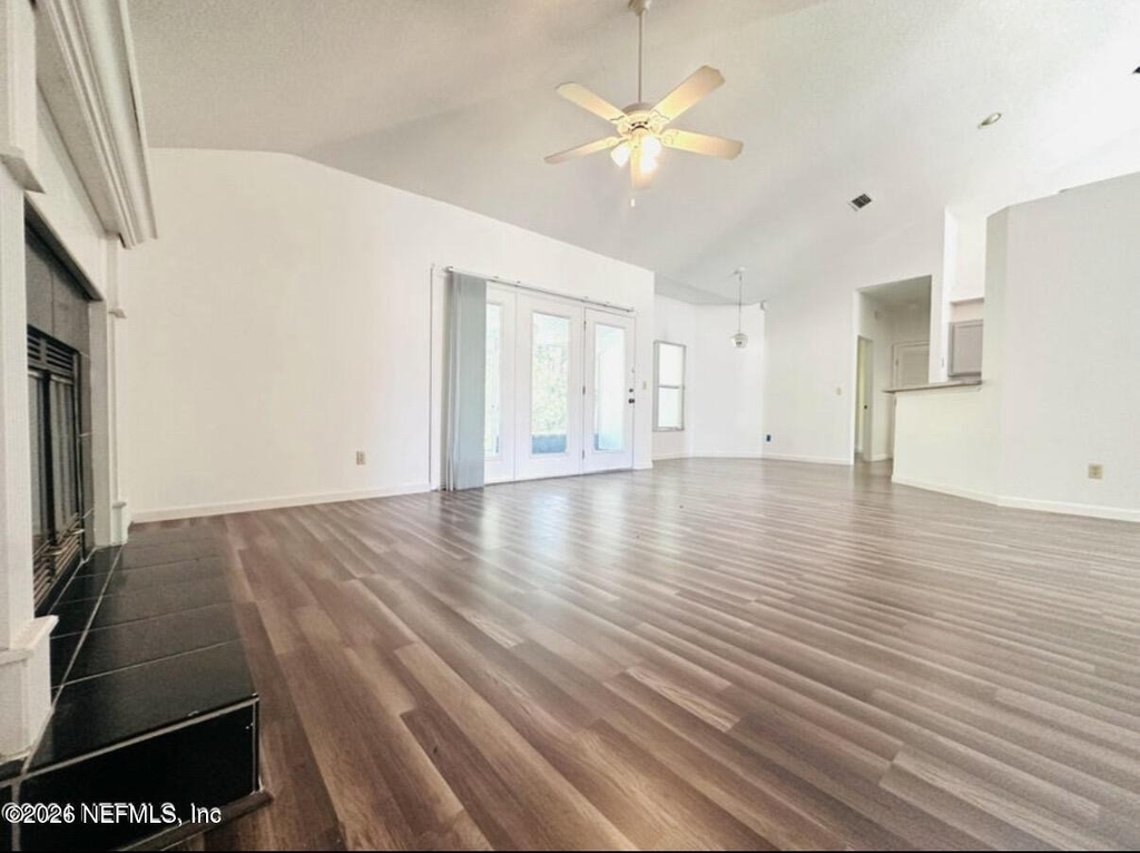 543 Charles Pinckney Street - Photo 2