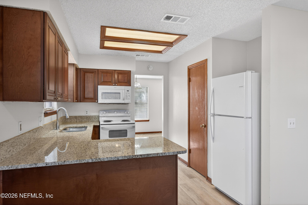 8341 Fire Fly Lane - Photo 6