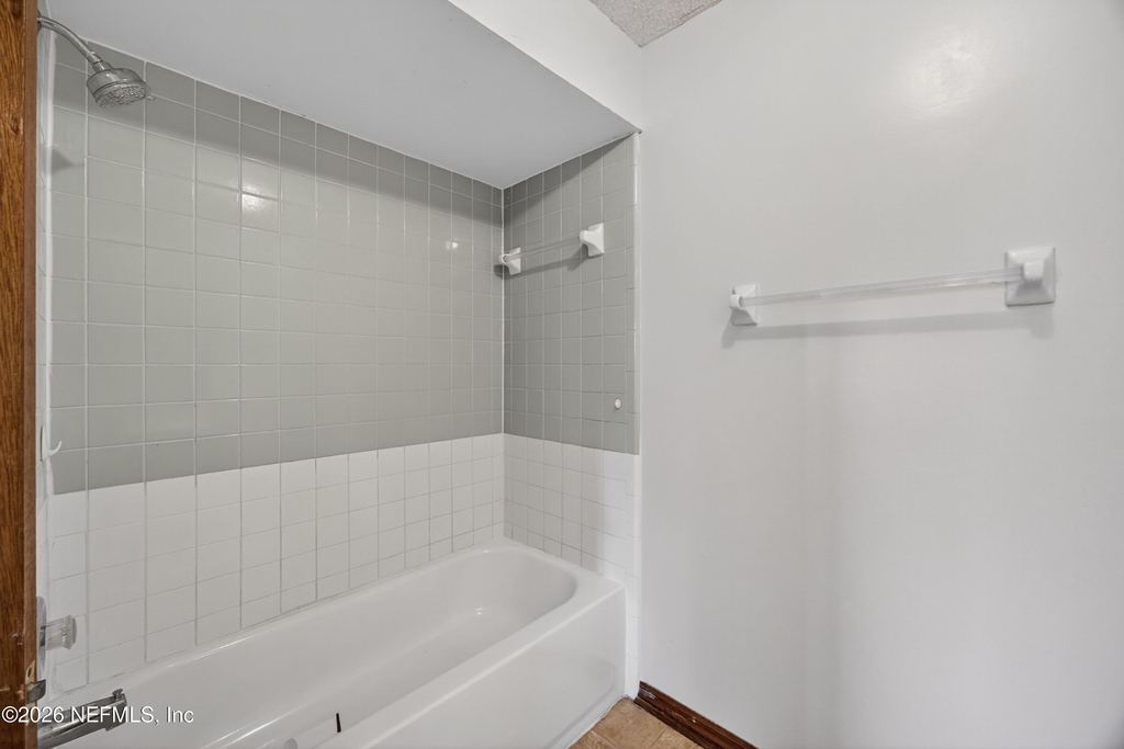 8341 Fire Fly Lane - Photo 17