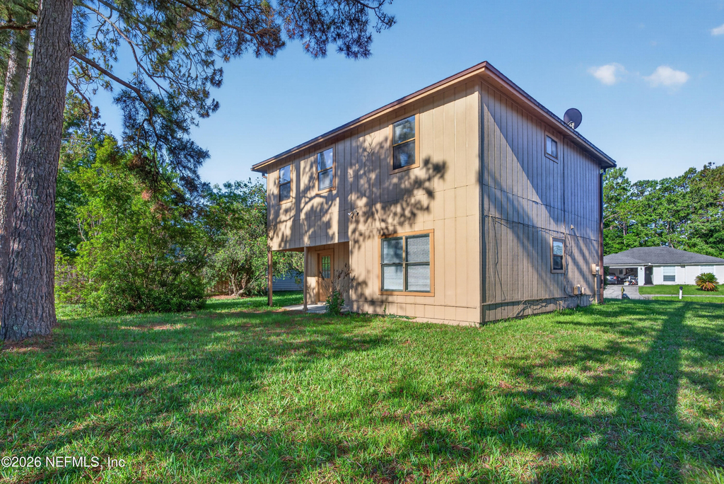8341 Fire Fly Lane - Photo 22