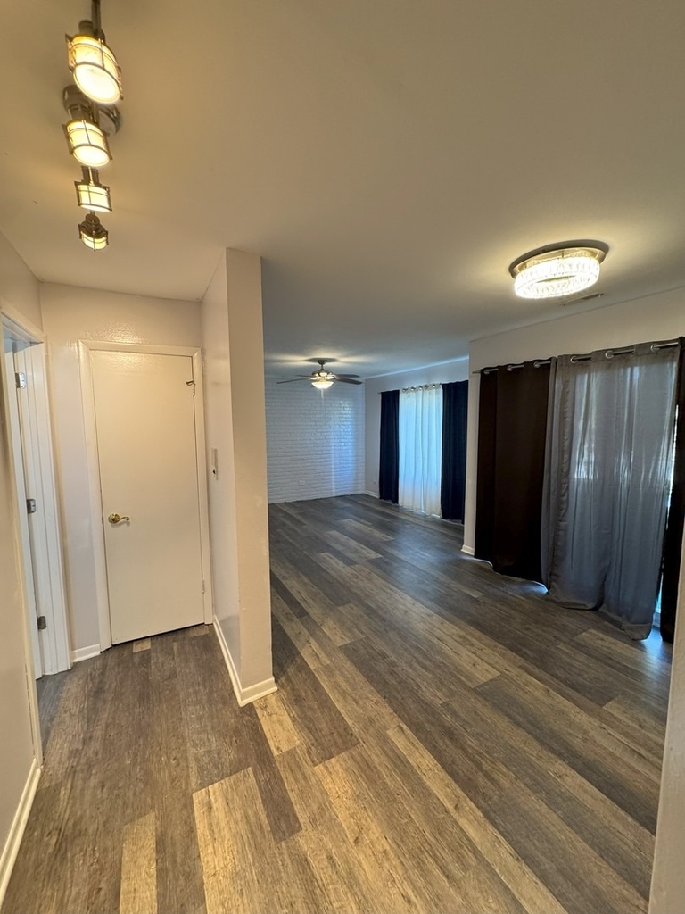 6027 103rd Street - Photo 17