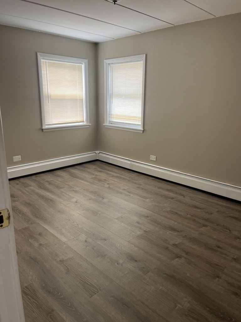 10805 S Lloyd Drive - Photo 8