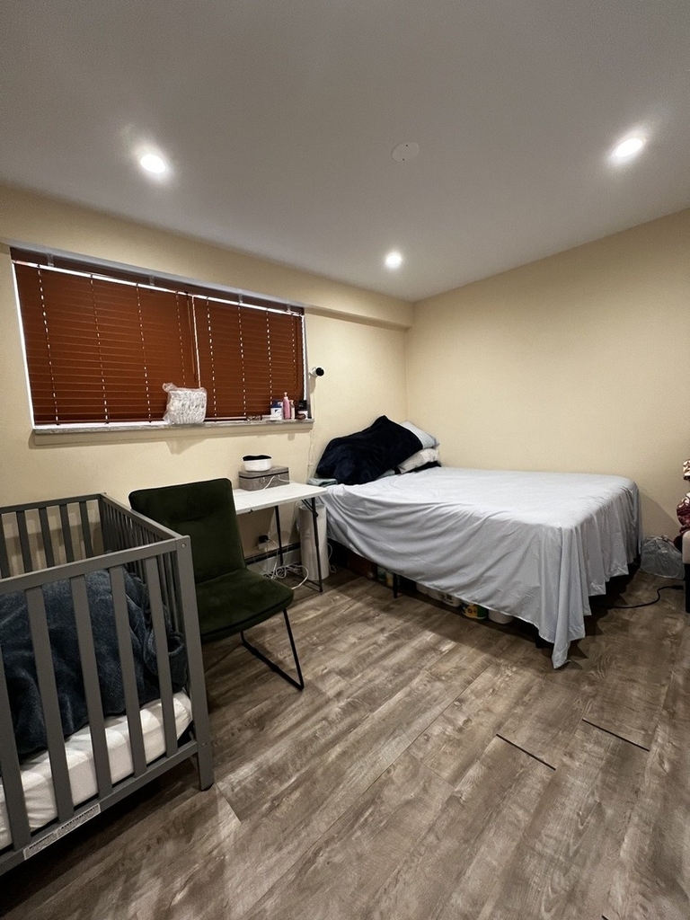 8052 N Oriole Avenue - Photo 9