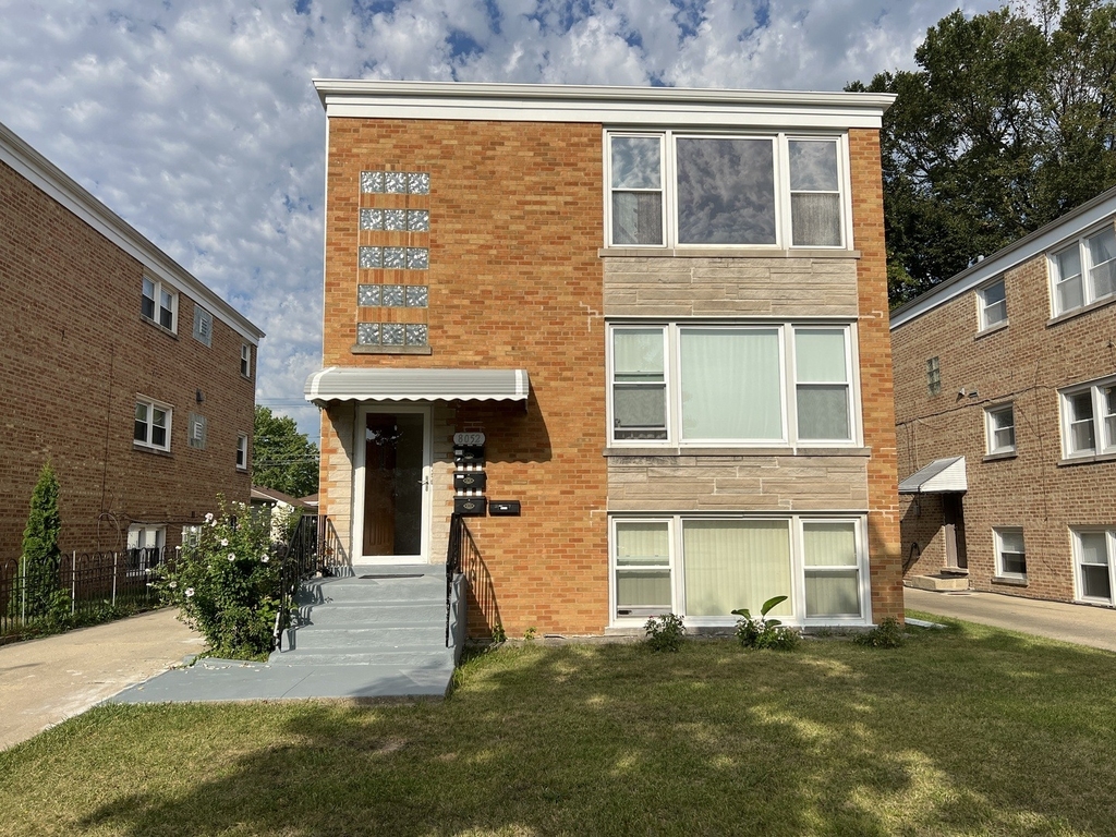 8052 N Oriole Avenue - Photo 0