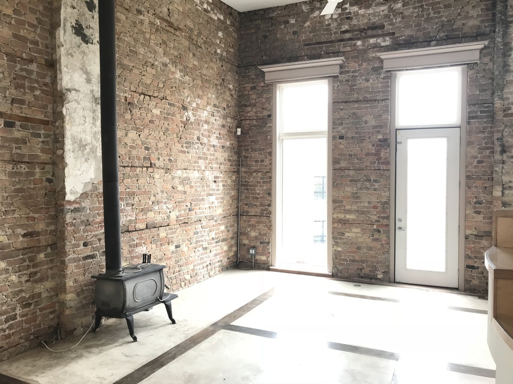 1312 N Clybourn Avenue - Photo 2
