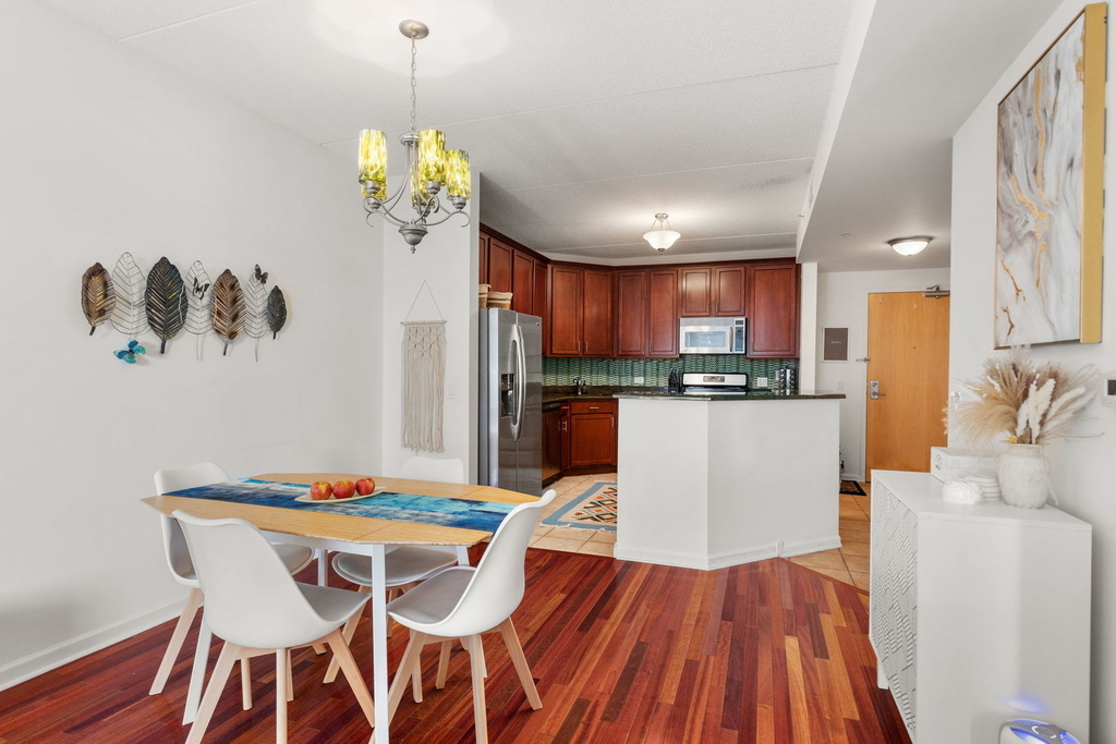 656 Pearson Street - Photo 7