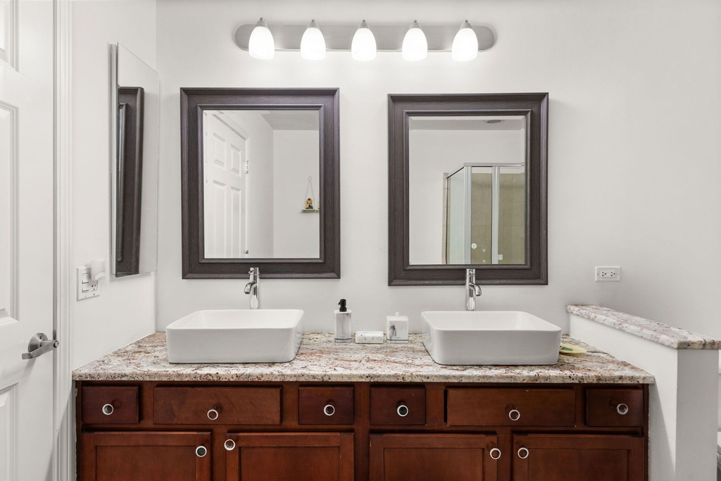656 Pearson Street - Photo 15