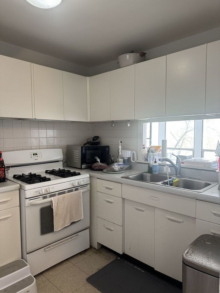 1401 E 55th Street - Photo 6