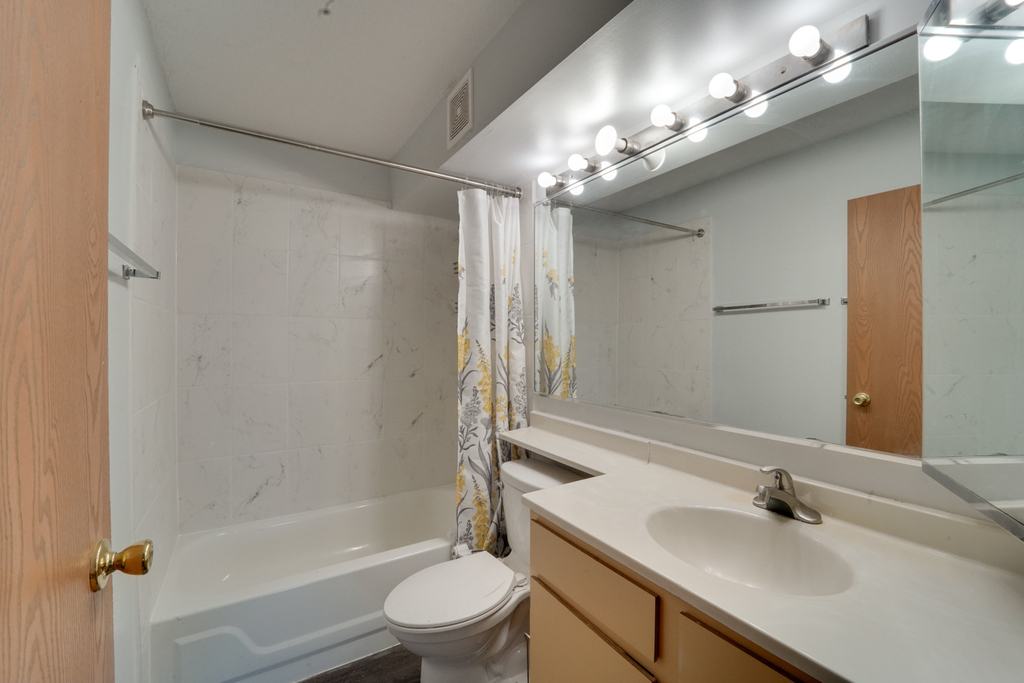 1800 Huntington Boulevard - Photo 7