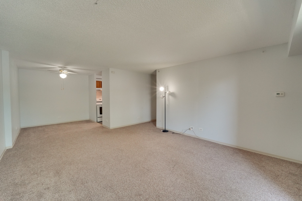 1800 Huntington Boulevard - Photo 6