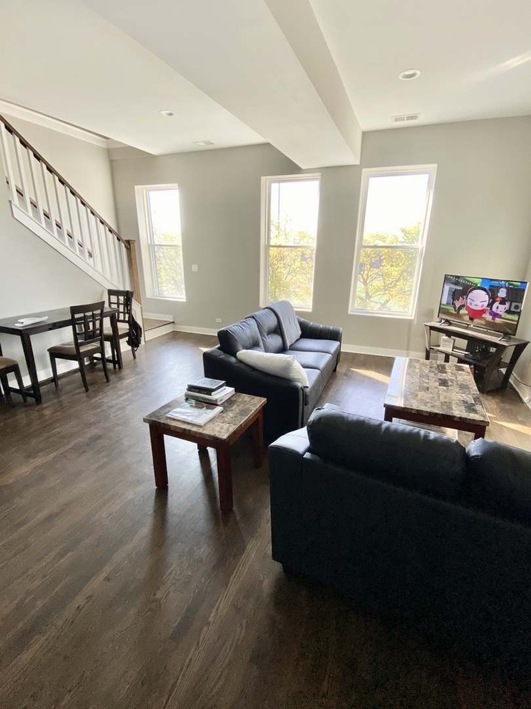 1854 W 18th Street - Photo 1