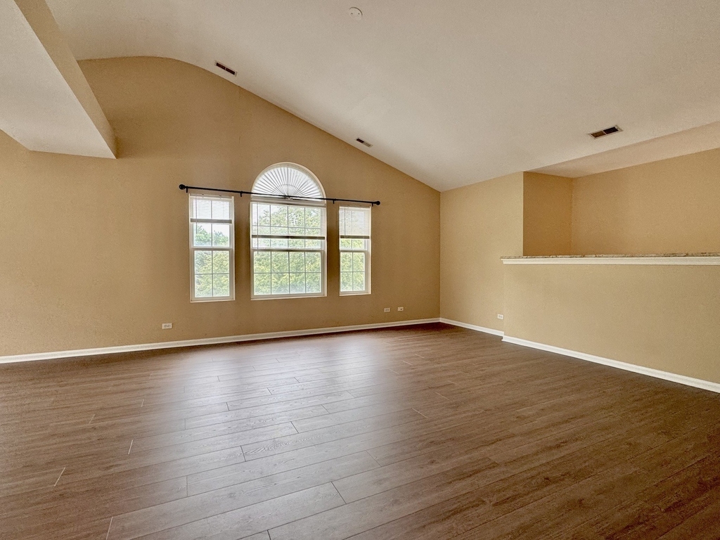 2905 Stonewater Drive - Photo 5