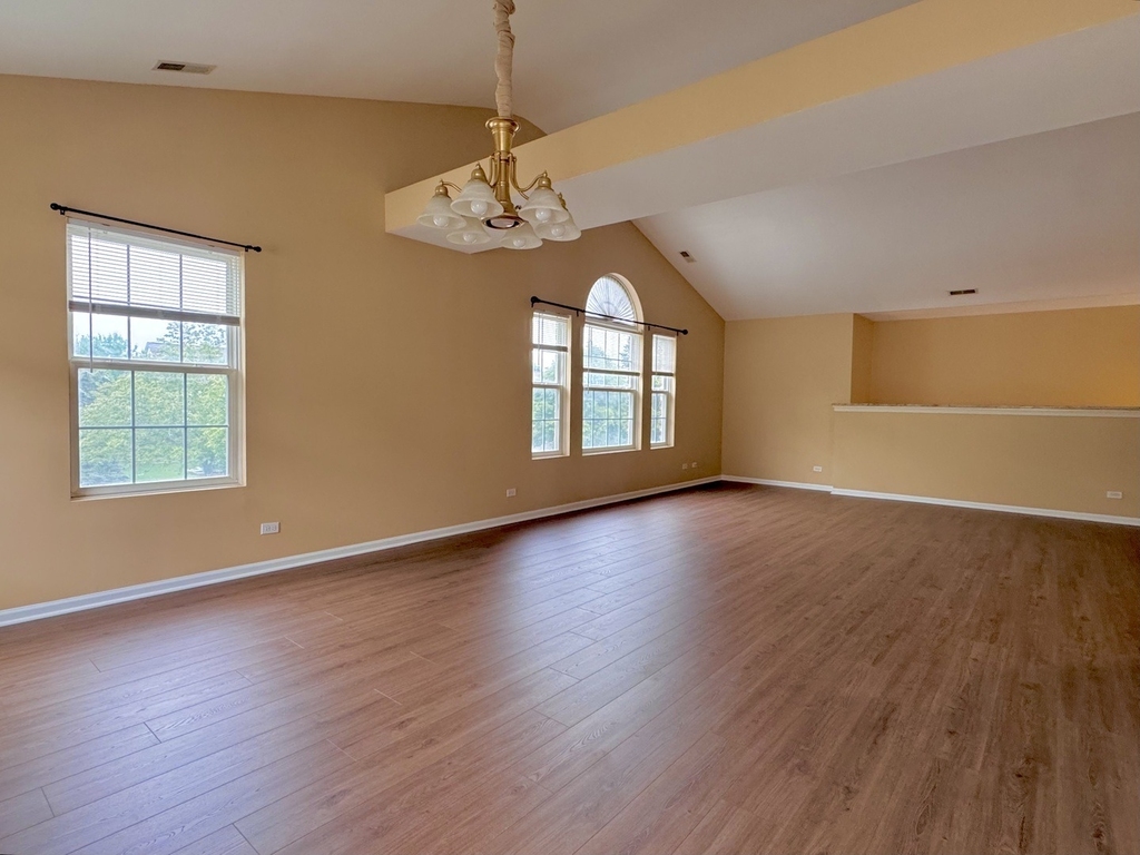 2905 Stonewater Drive - Photo 3