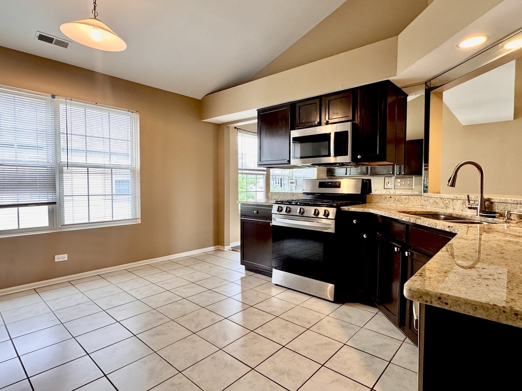 2905 Stonewater Drive - Photo 7