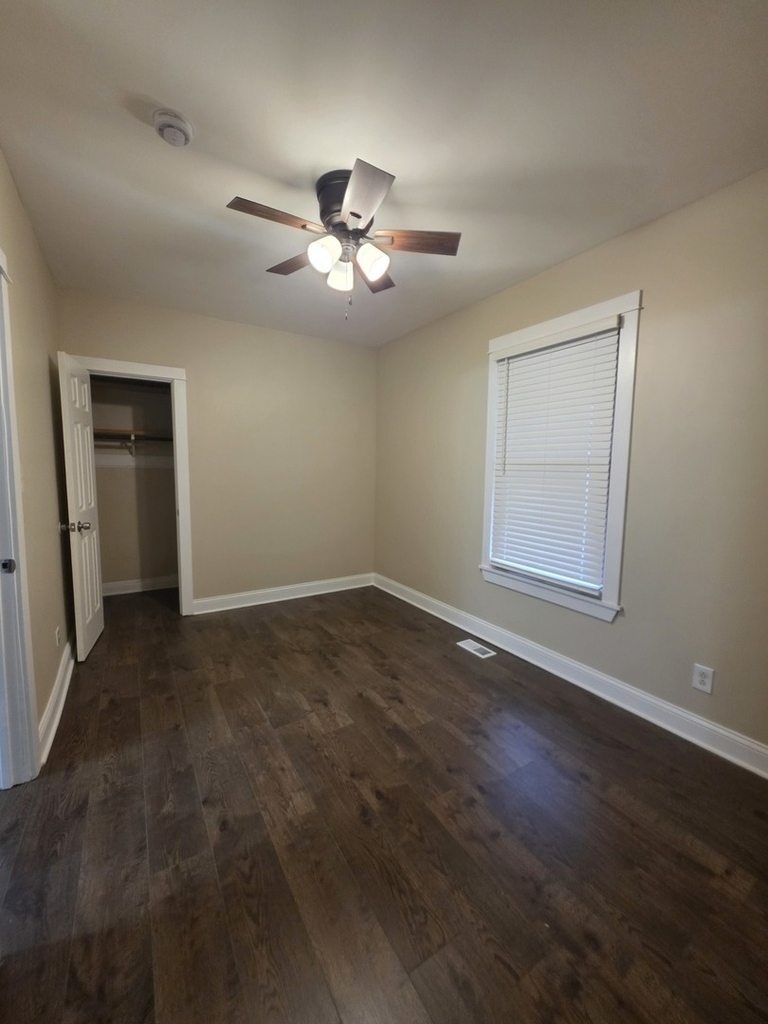 12019 S Perry Avenue - Photo 7