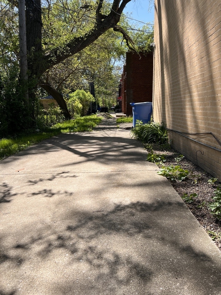 9594 S Colfax Avenue - Photo 1