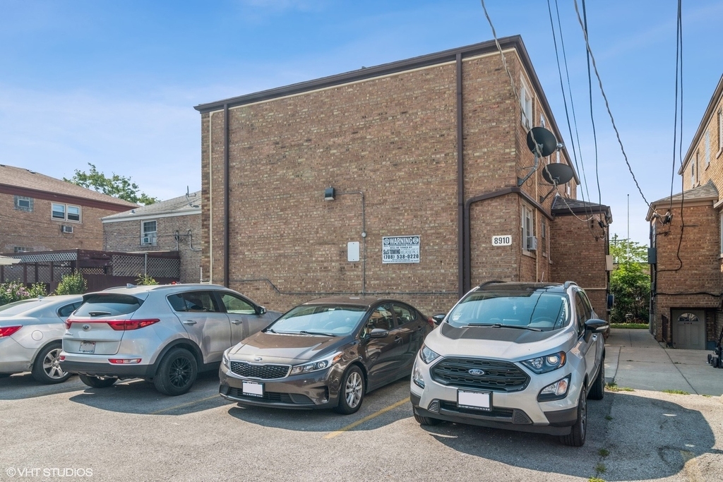 8910 Grand Avenue - Photo 2