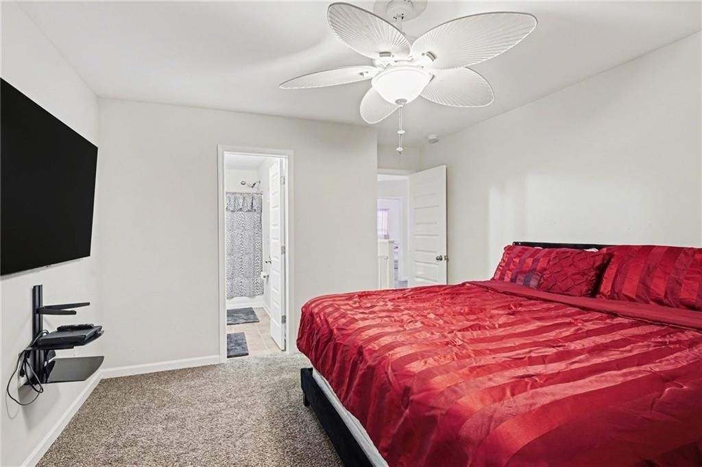 1241 England Terrace - Photo 11