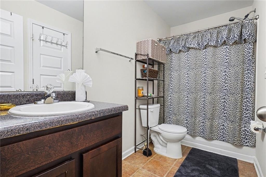 1241 England Terrace - Photo 18