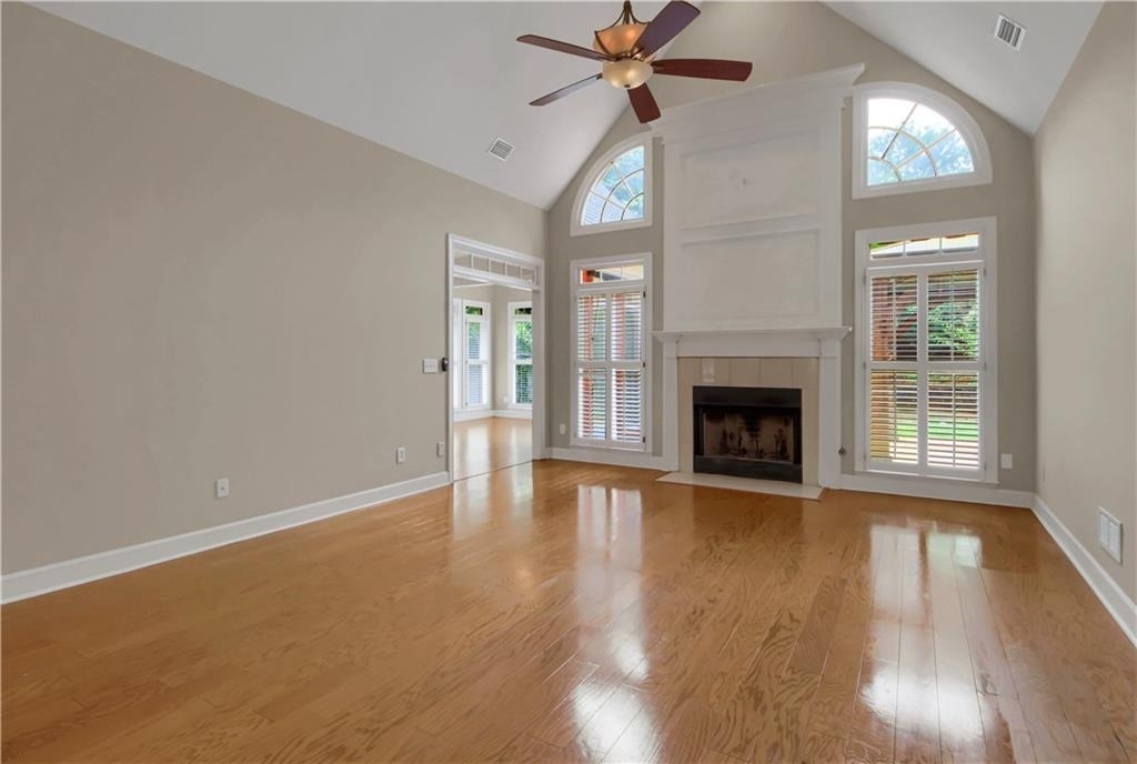 312 Declaire Way Ne - Photo 13