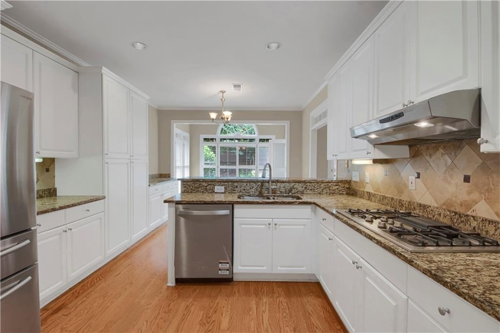 312 Declaire Way Ne - Photo 8