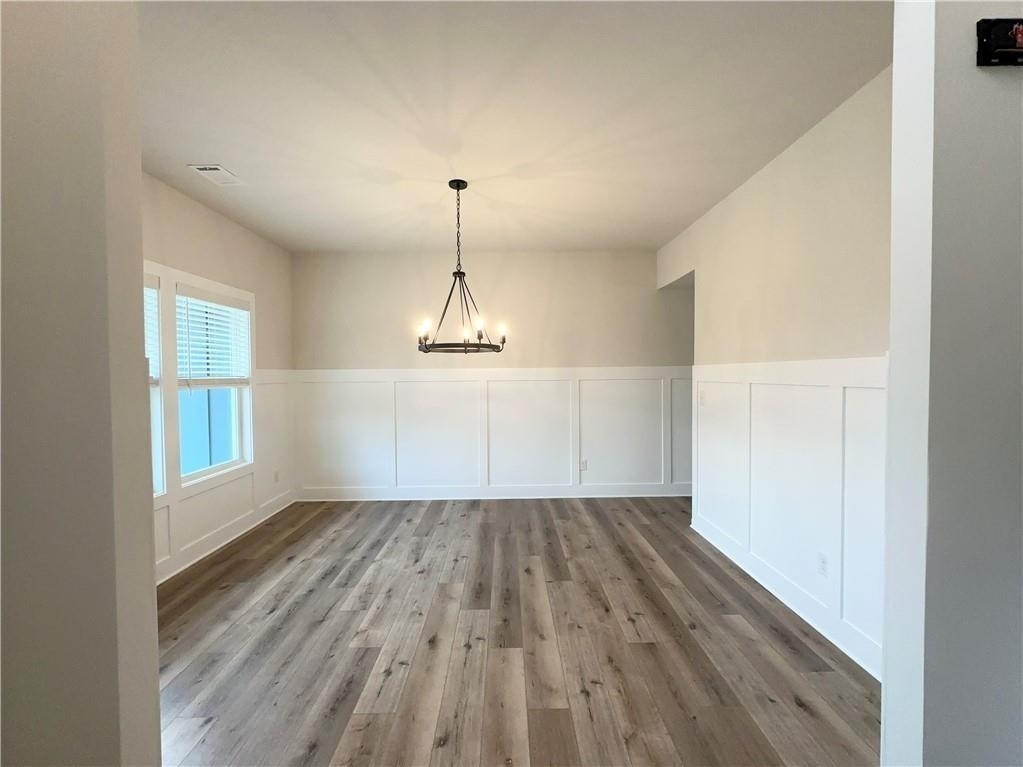 345 Rodeo Drive - Photo 2