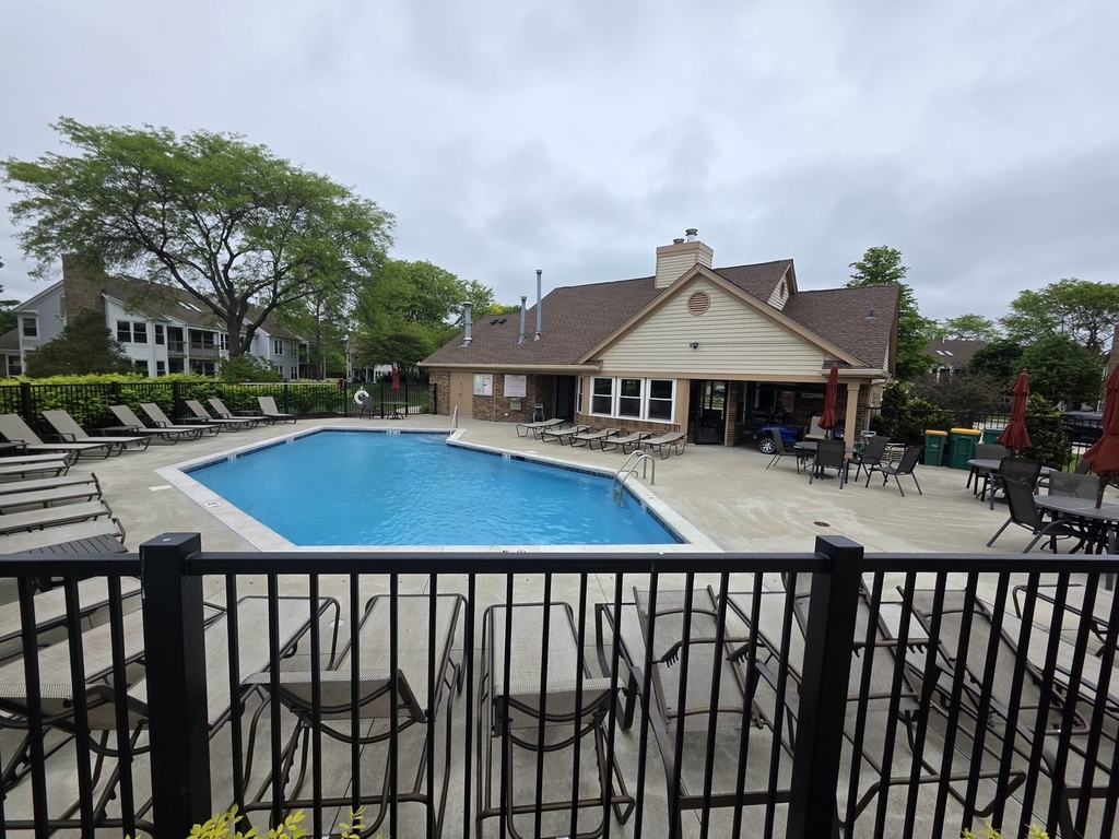 225 Willow Parkway - Photo 29