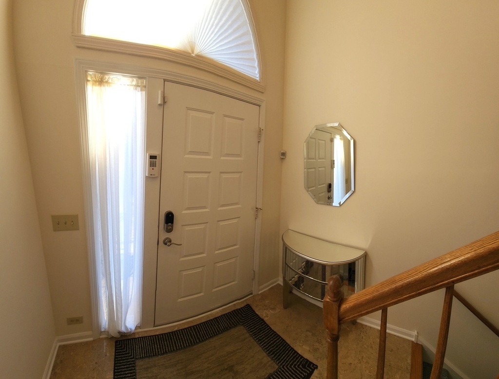 225 Willow Parkway - Photo 3