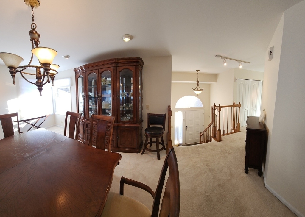 225 Willow Parkway - Photo 5