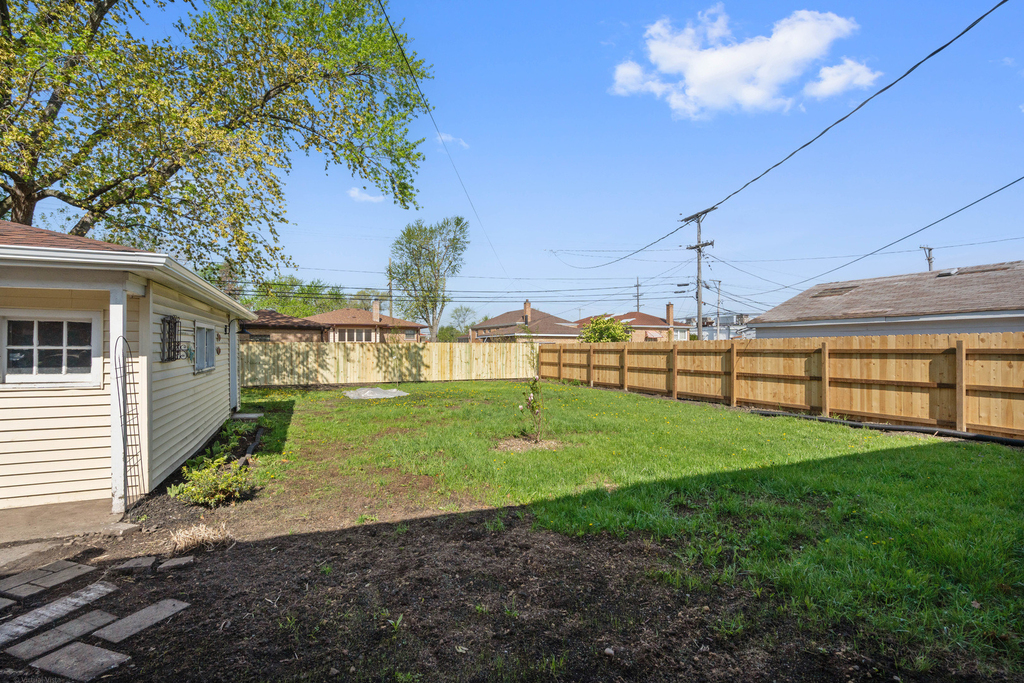 9520 Major Avenue - Photo 22
