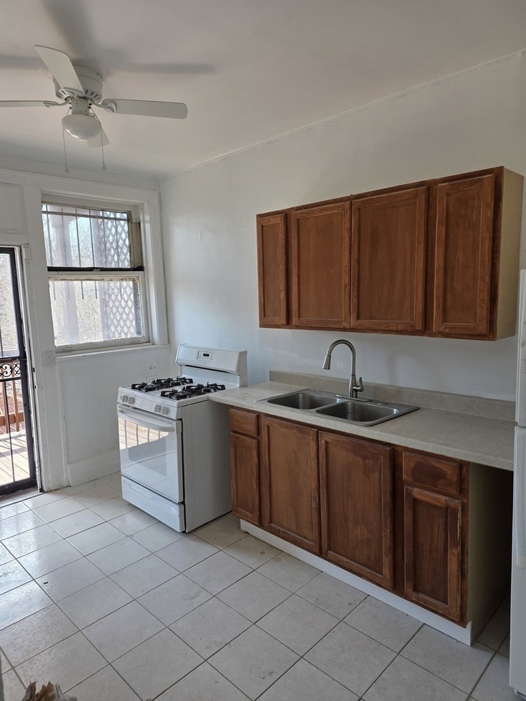 1853 E 79th Street - Photo 9