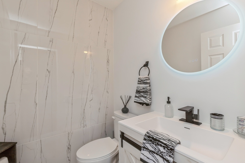 222 Wellington Circle - Photo 6
