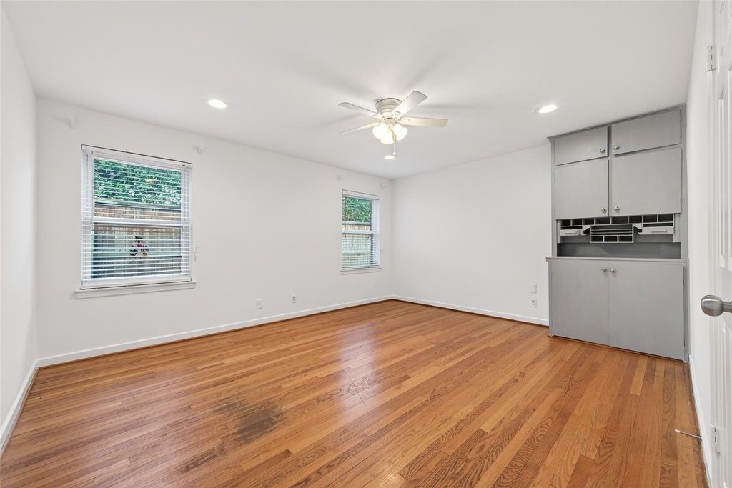 5643 Piping Rock Lane - Photo 36