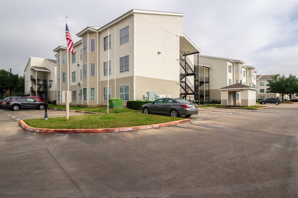 3560 Dixie Drive - Photo 9