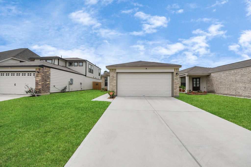 5342 Basquiat Drive - Photo 2