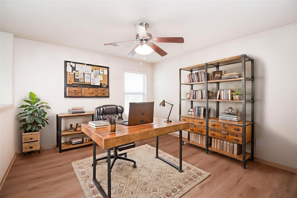 2106 Harmon Crest Court - Photo 29