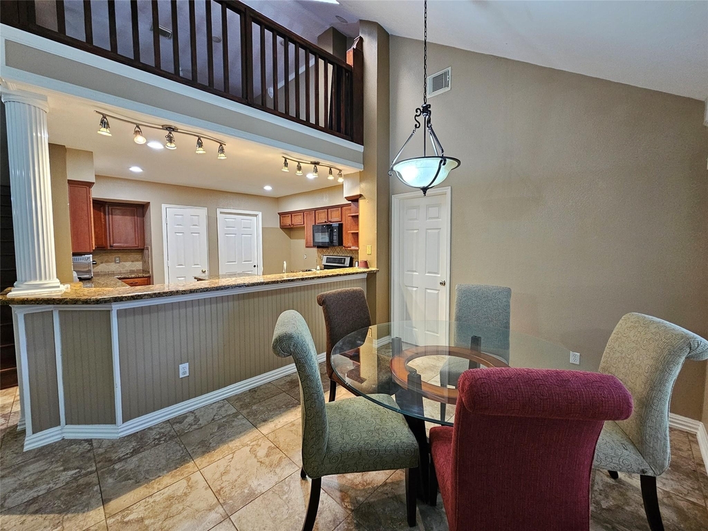 8807 Vista Springs Drive - Photo 5