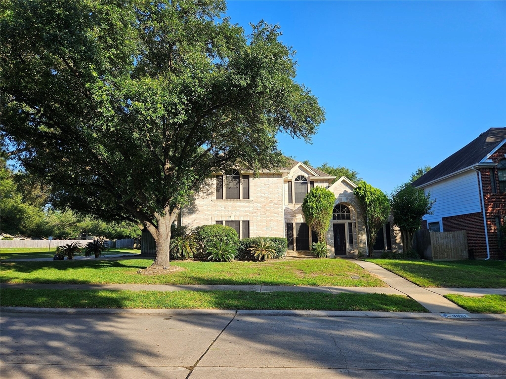 8807 Vista Springs Drive - Photo 0