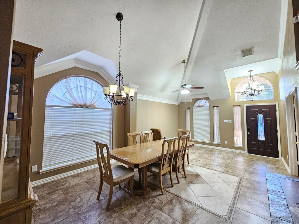 8807 Vista Springs Drive - Photo 6