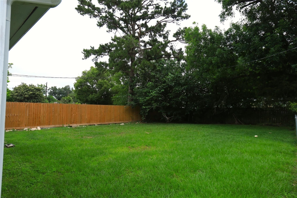 713 S Valderas Street - Photo 9