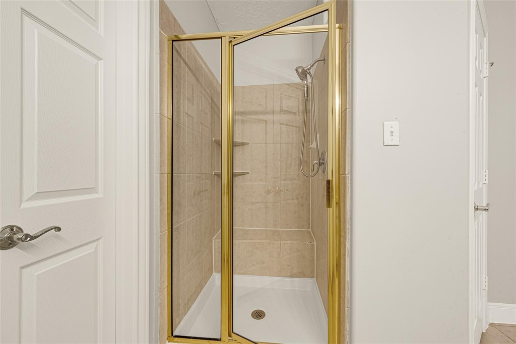 8619 Arranmore Lane - Photo 16