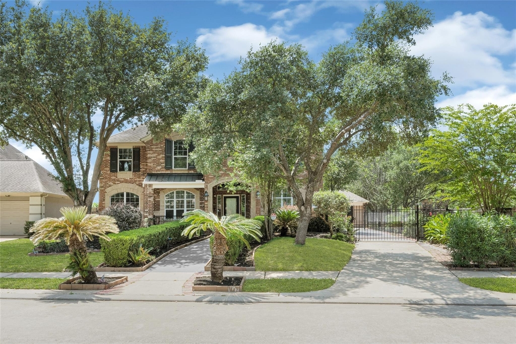 8619 Arranmore Lane - Photo 1
