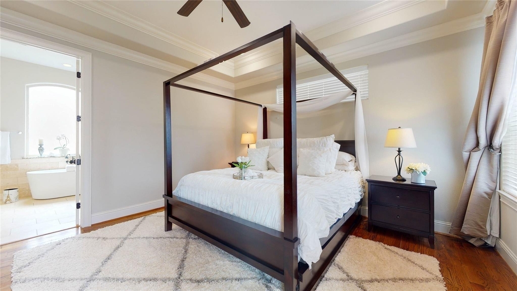 1126 W West 16th Street - Photo 35