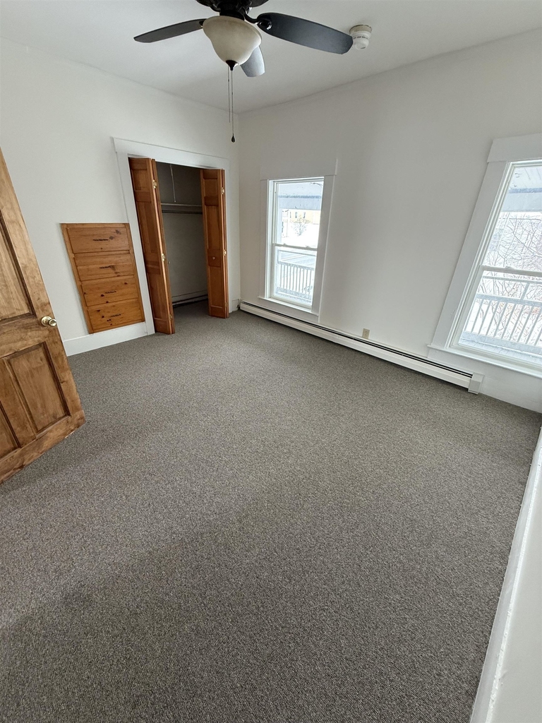 356 Main - Photo 9